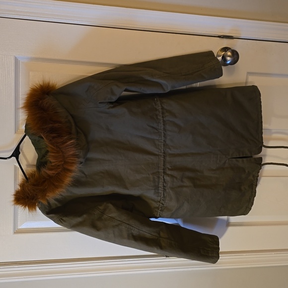 Green jacket - Picture 2 of 6